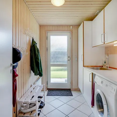 Feriehus Olina - 1km From The Sea By Interhome Vejby