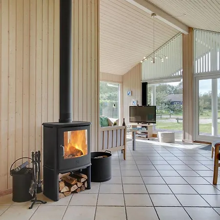 Olina - 1km From The Sea By Interhome Feriehus Vejby